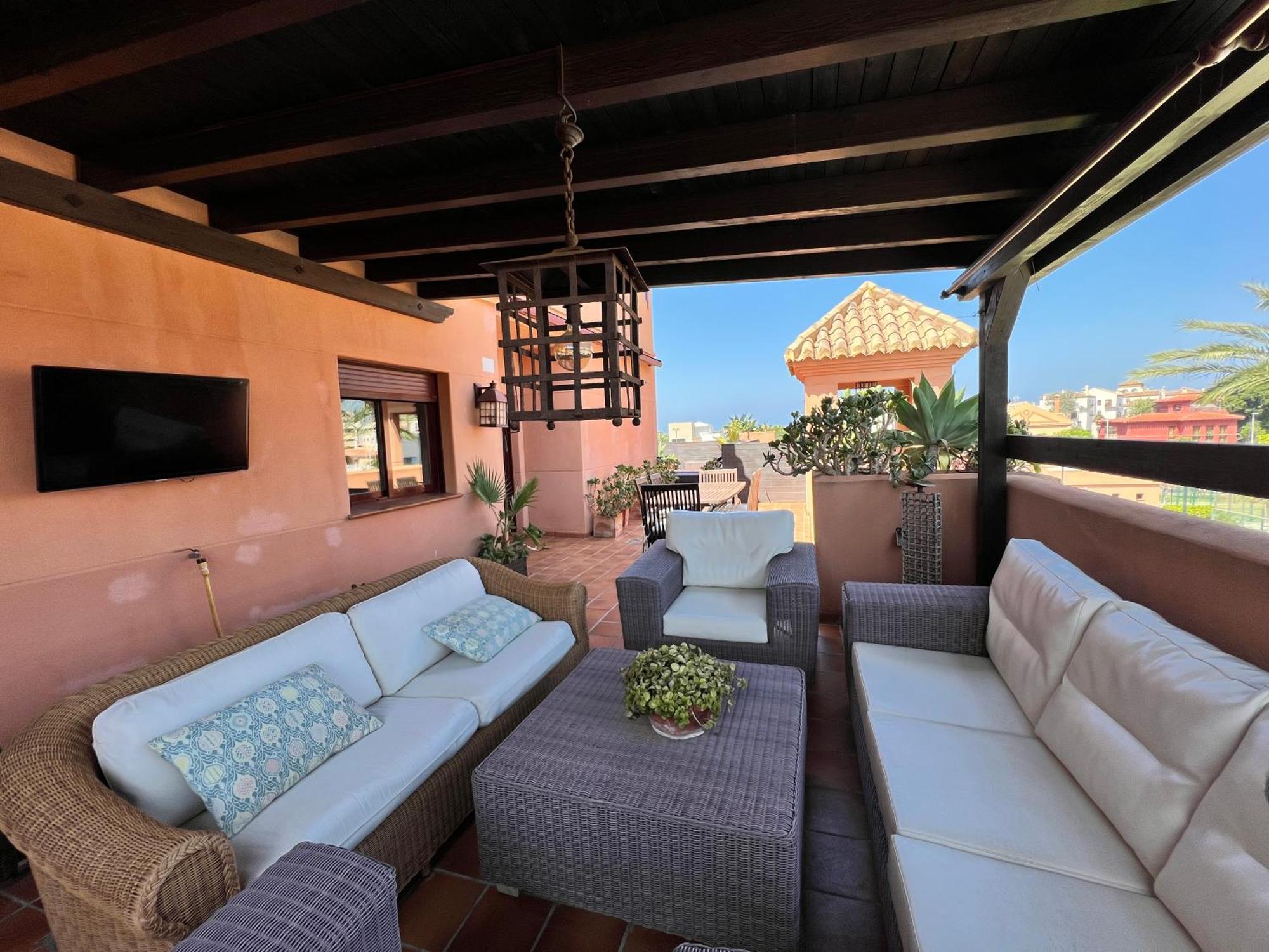 Pushe Penthouse Playa Granada & Golf 2 *